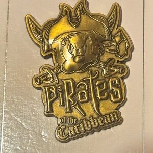 Mickey Mouse Cross Swords Pirates of the Caribbean Disney Pin